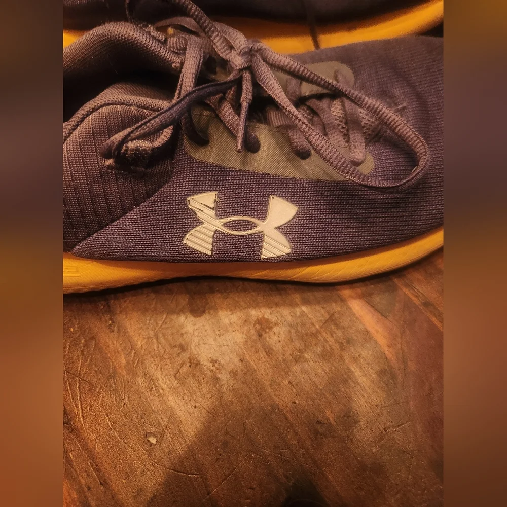 Under Armour lightweight athletic